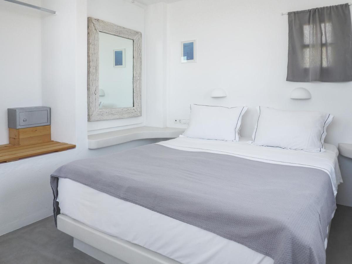 Iliada Suites Naxos City Exterior photo